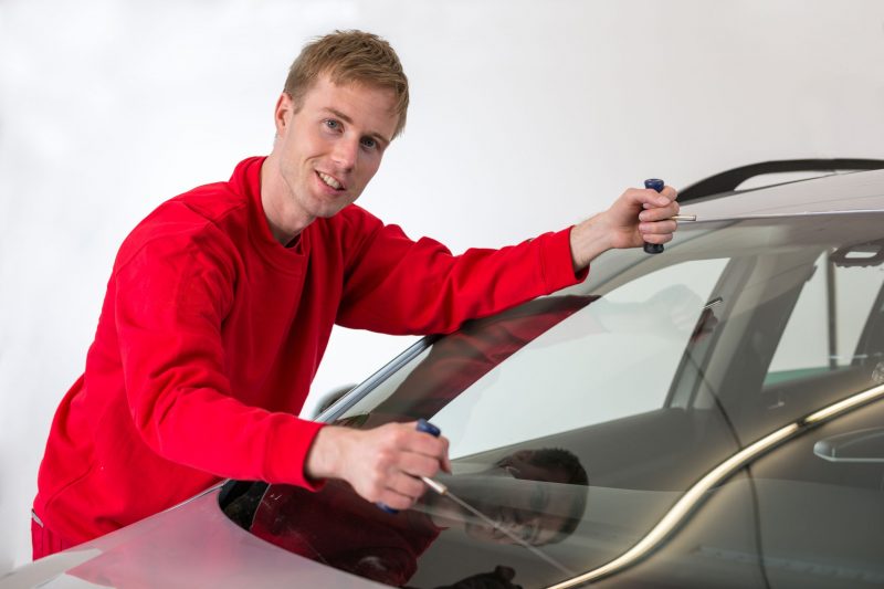 Windshield Repairs in Newport News, VA- A Basic Guide